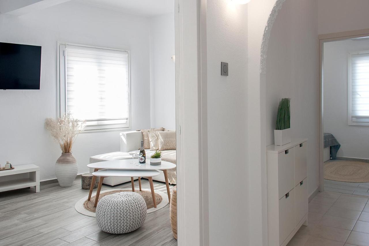 Capolavoro, Boutique Apartment With Unique Rooftop مدينة سكياثوس المظهر الخارجي الصورة