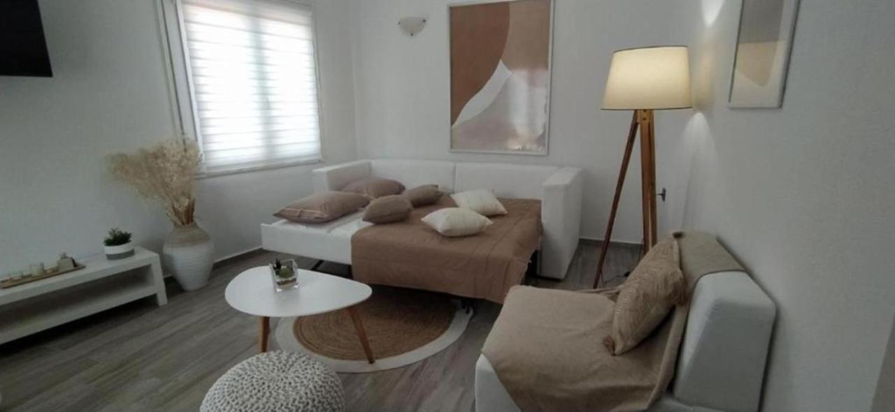 Capolavoro, Boutique Apartment With Unique Rooftop مدينة سكياثوس المظهر الخارجي الصورة